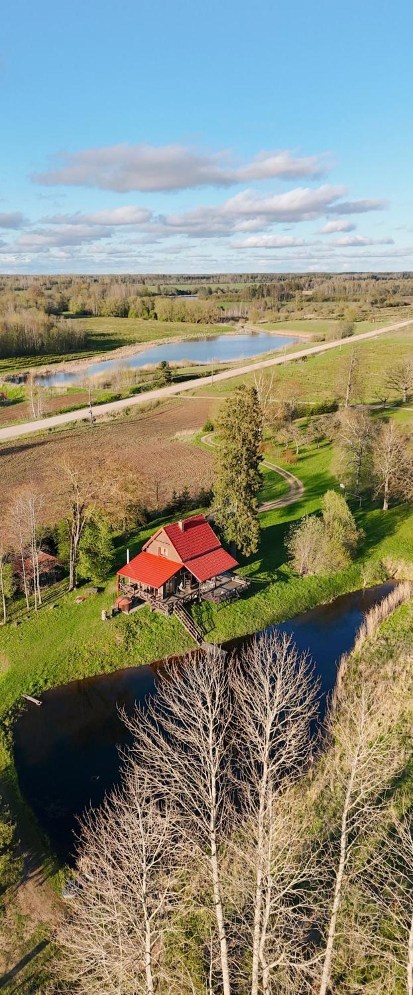 Brivdienu Maja Straumeni * Pāle